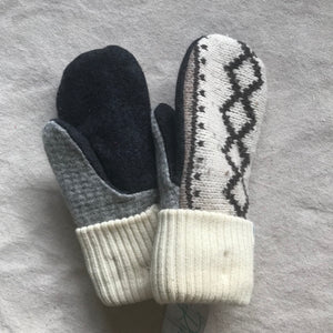 recycled wool mitts #10