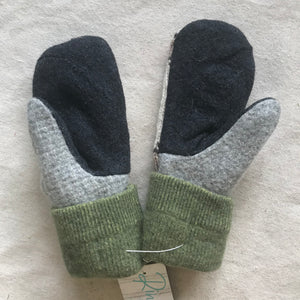 recycled wool mitts #30