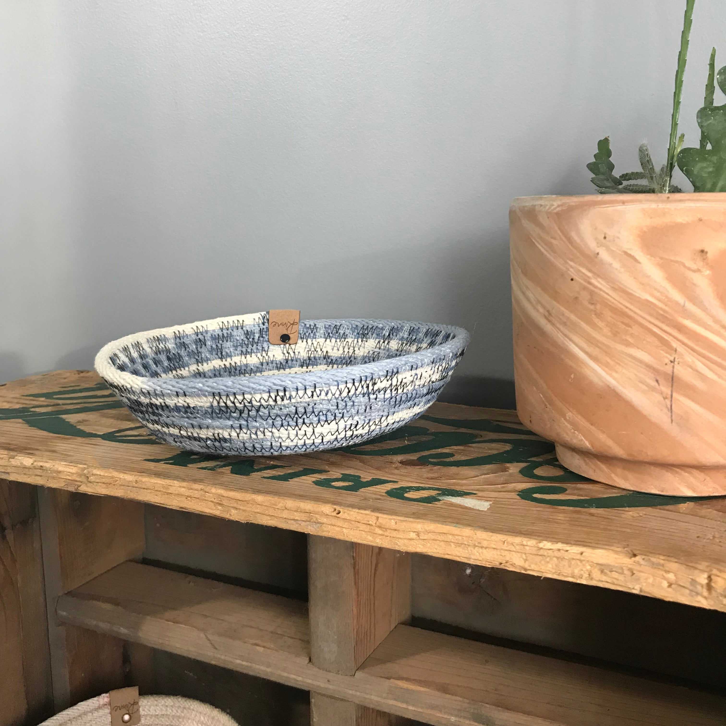 small blue and natural rope tray variegated stitching