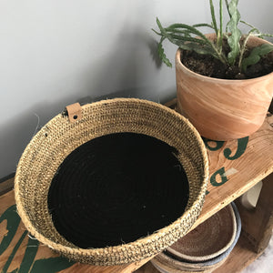 medium rope tray black with jute