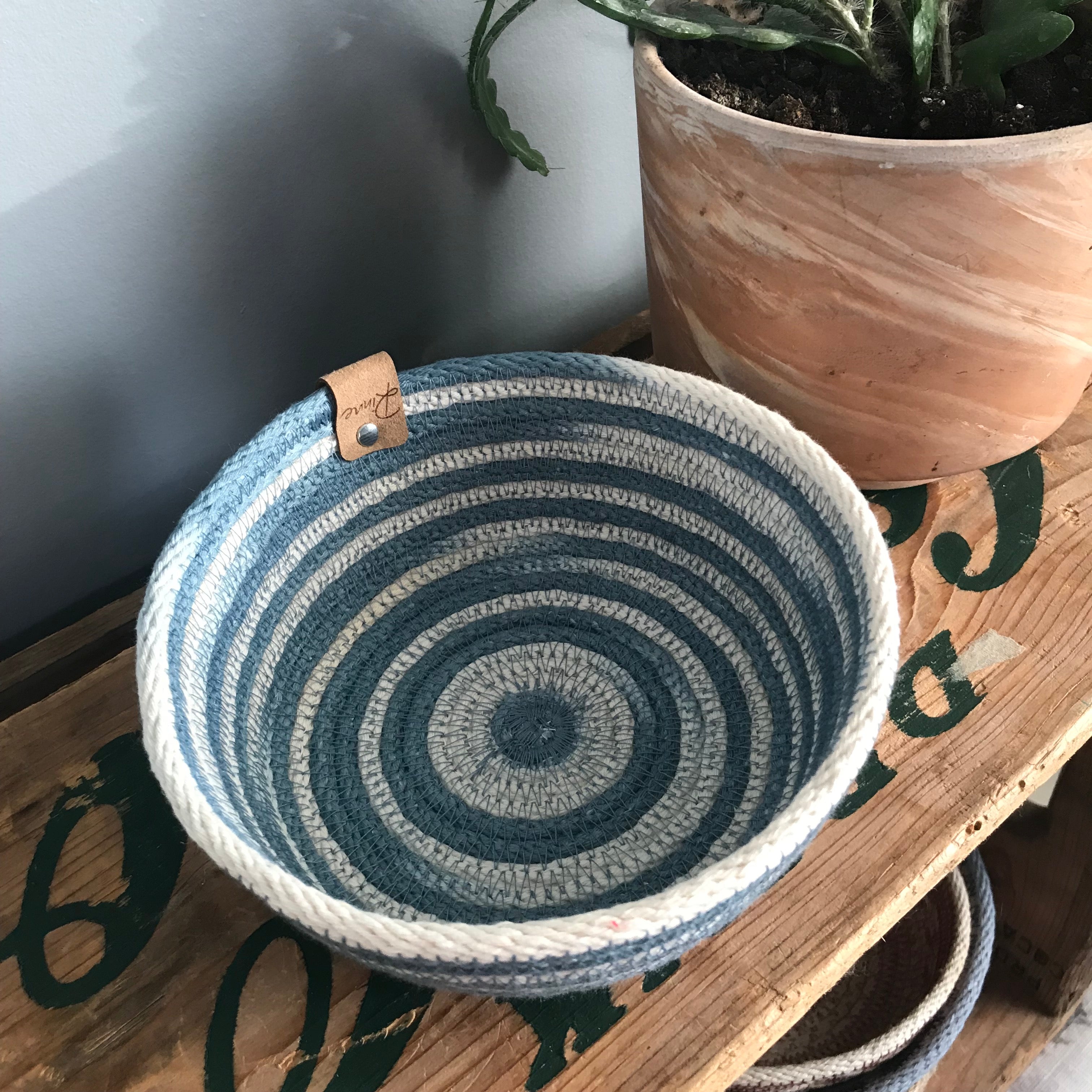 small rope bowl natural blue stitching